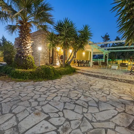 Vila Ete Pizzo (Salento)